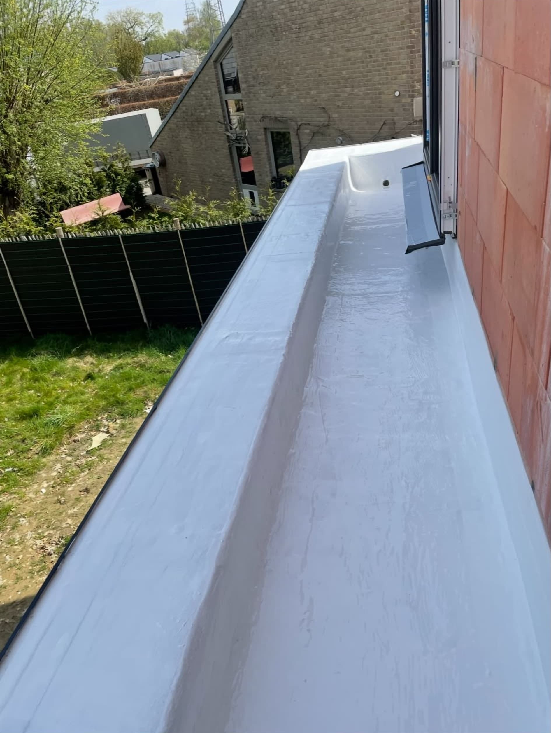 Waterdichte coating buiten, uitgevoerd door STS Works